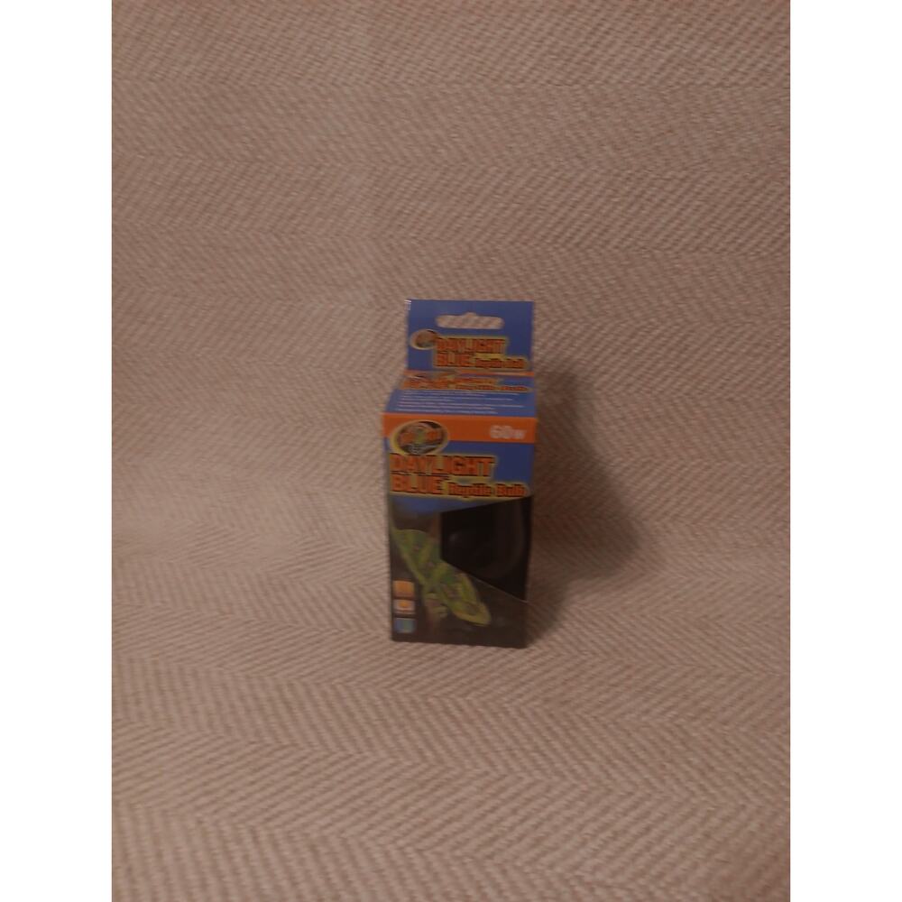 Zoo Med Daylight Blue Reptile Bulb (60 watt) DB-60